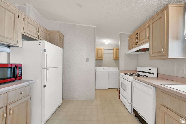 3750 MIDLAND DR, Roy, UT 84067