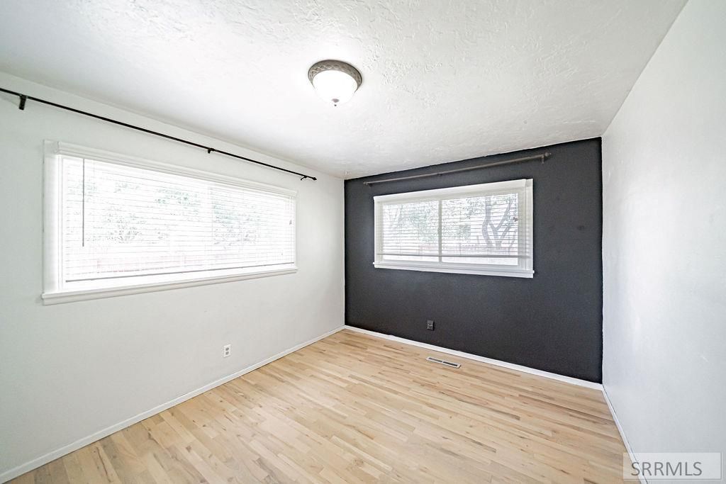 Image 10 of property listing at 1545 12th Street, Idaho Falls, ID 83404