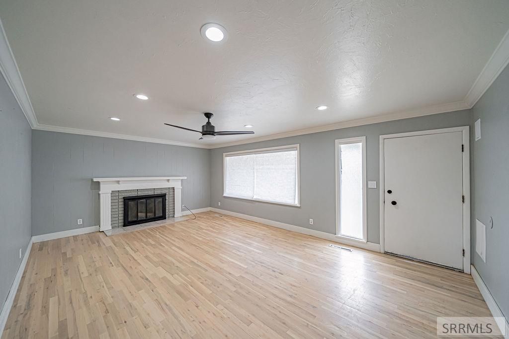Image 2 of property listing at 1545 12th Street, Idaho Falls, ID 83404