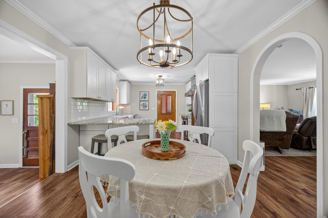 917 2nd Ave, Fayetteville, TN 37334