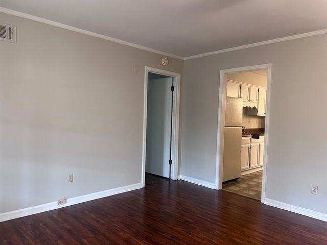 2675 VAN LEER DR, Memphis, TN 38133