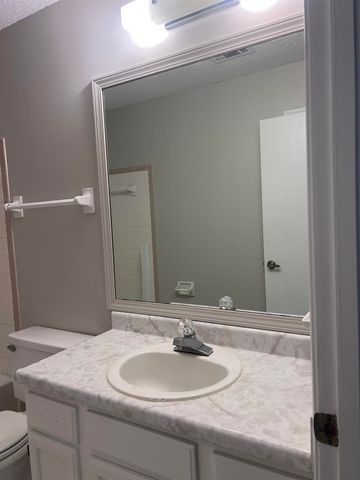 2675 VAN LEER DR, Memphis, TN 38133