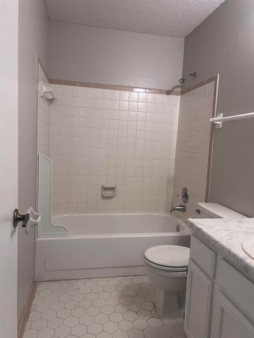 2675 VAN LEER DR, Memphis, TN 38133