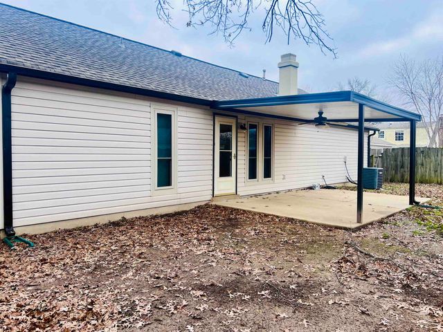 2675 VAN LEER DR, Memphis, TN 38133