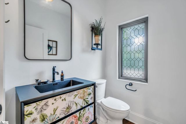 21 Conwell Street, Greenville, SC 29601