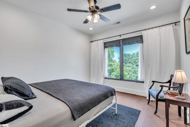 21 Conwell Street, Greenville, SC 29601