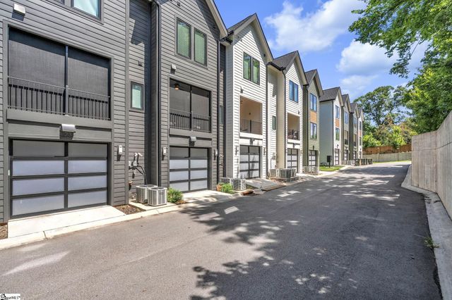 21 Conwell Street, Greenville, SC 29601