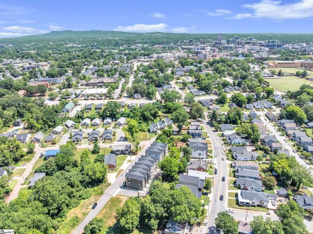 21 Conwell Street, Greenville, SC 29601