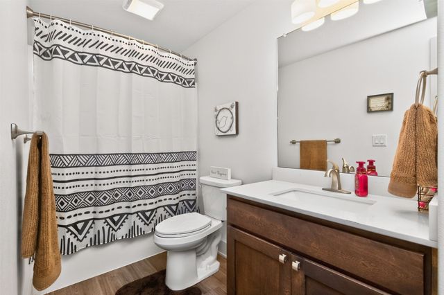 211 31st Street SE, Altoona, IA 50009