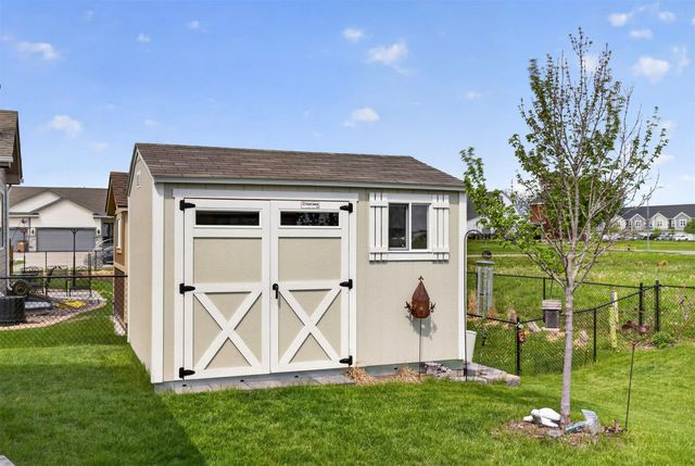 211 31st Street SE, Altoona, IA 50009