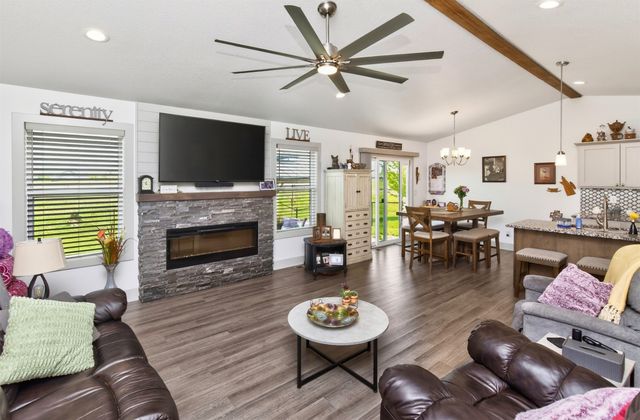 211 31st Street SE, Altoona, IA 50009