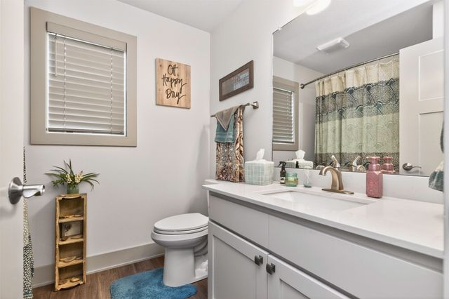211 31st Street SE, Altoona, IA 50009