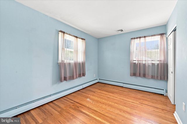 3060 PANCOAST AVE, Aston, PA 19014