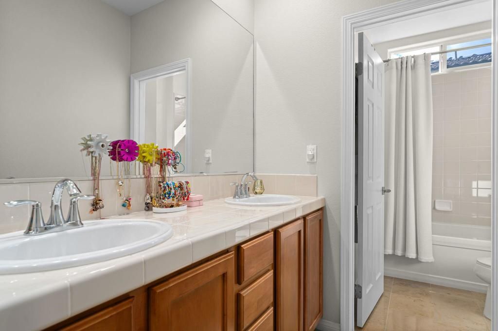 Image 23 of property listing at 48194 Newport Bridge Place, Indio, CA 92201