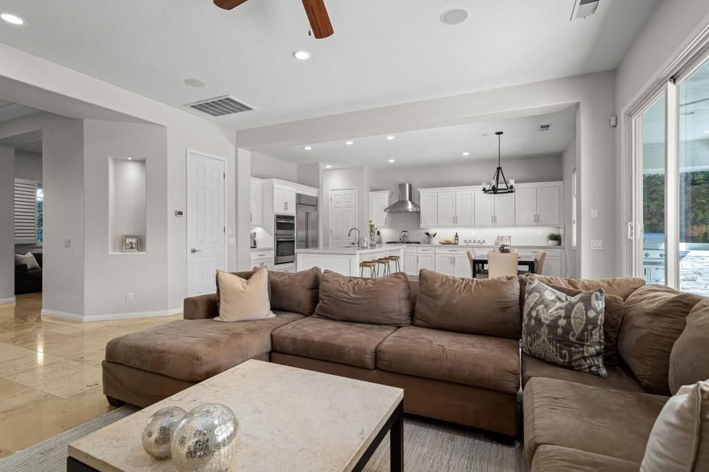 Image 9 of property listing at 48194 Newport Bridge Place, Indio, CA 92201