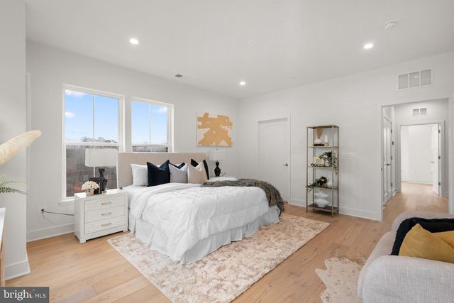 1121 POLARIS ROAD, Potomac, MD 20854