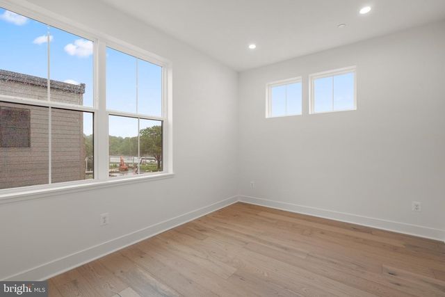 1121 POLARIS ROAD, Potomac, MD 20854