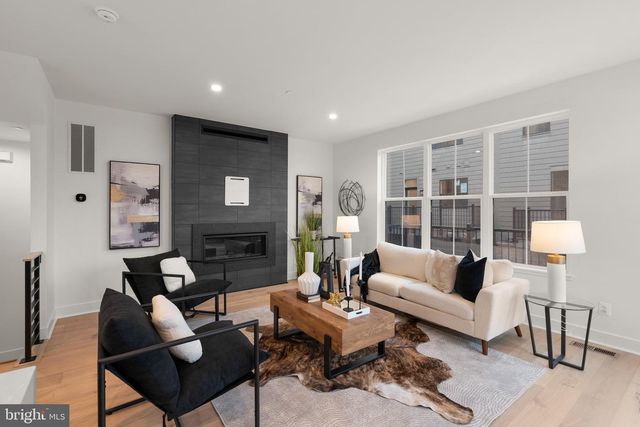 1121 POLARIS ROAD, Potomac, MD 20854