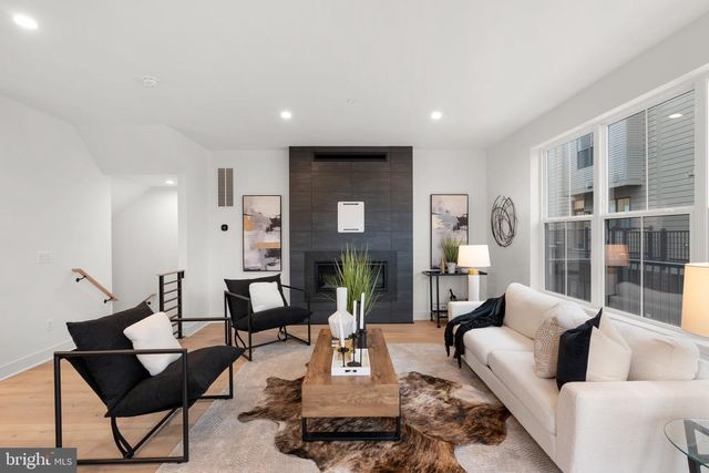 1121 POLARIS ROAD, Potomac, MD 20854