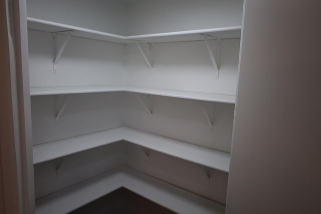 11 Sangre De Cristo, Los Lunas, NM 87031