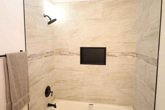 11 Sangre De Cristo, Los Lunas, NM 87031