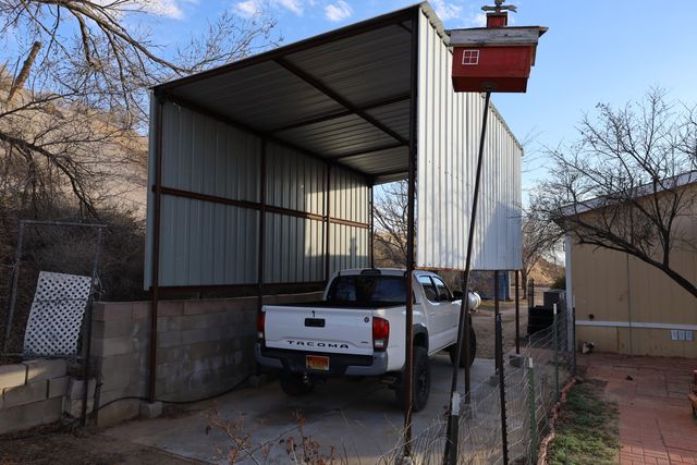 11 Sangre De Cristo, Los Lunas, NM 87031