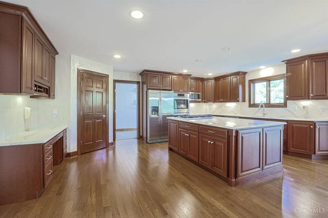 5285 Laurelridge Lane, Green Twp, OH 45247