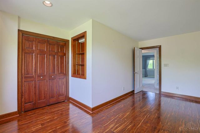 5285 Laurelridge Lane, Green Twp, OH 45247