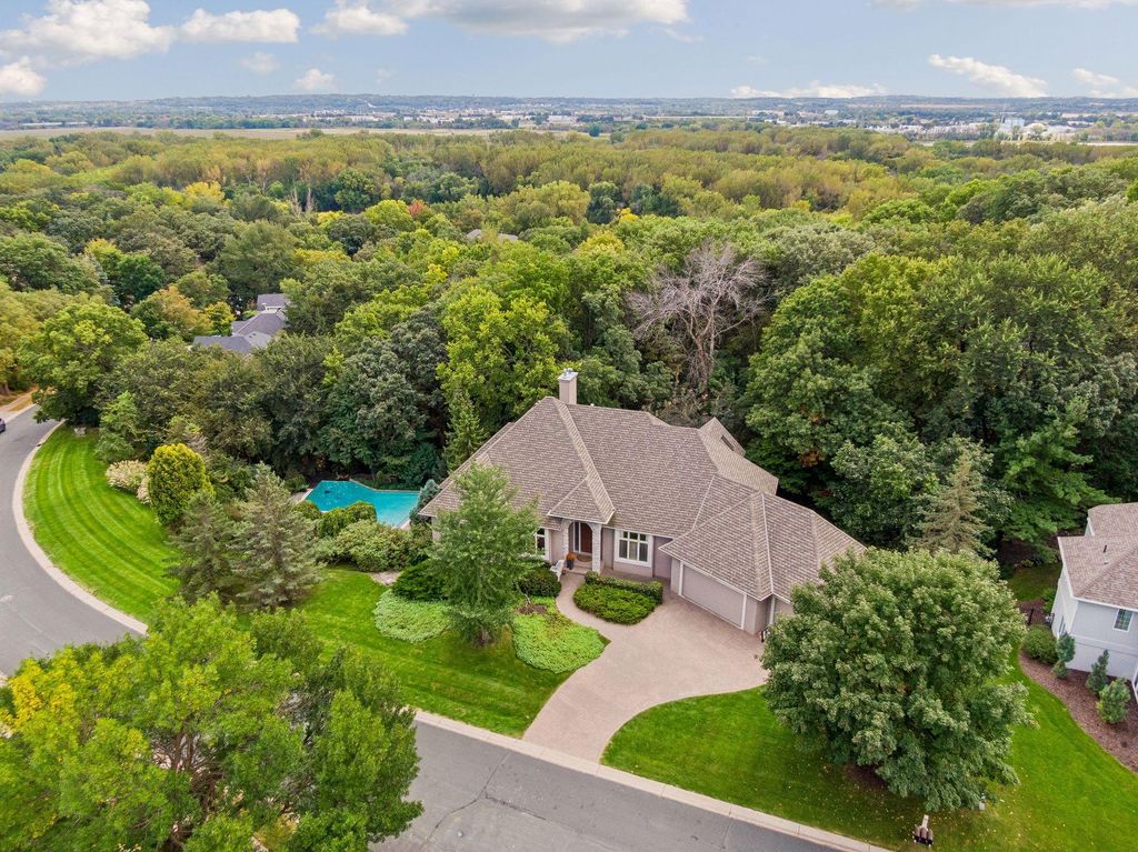 11539 Landing Road, Eden Prairie, MN 55347 — photo 2