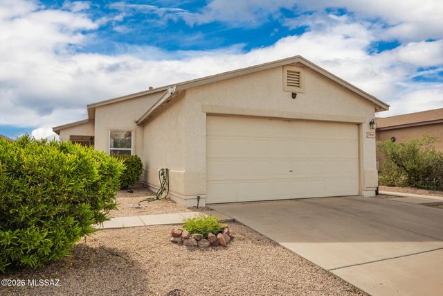 7414 S Nevil Drive, Tucson, AZ 85746