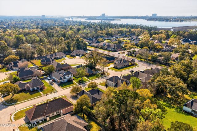 809 Darius Drive, Biloxi, MS 39532