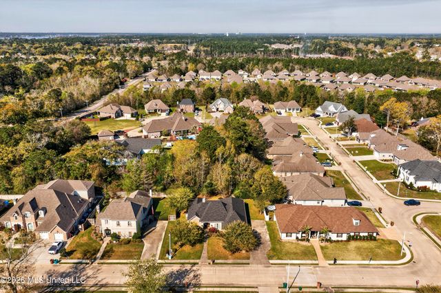 809 Darius Drive, Biloxi, MS 39532