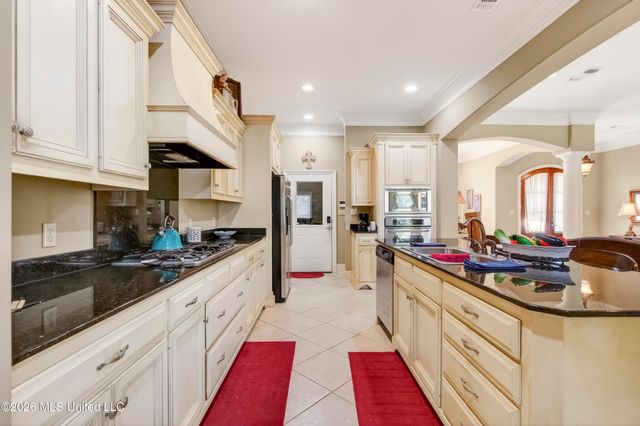 809 Darius Drive, Biloxi, MS 39532