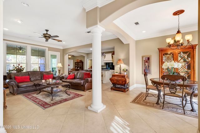 809 Darius Drive, Biloxi, MS 39532