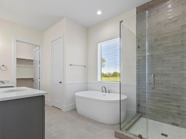 226 Hydrangea Drive, Smithville, TX 78957