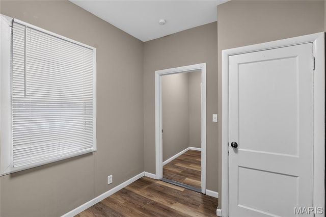 7041 Glades Avenue, St Louis, MO 63117