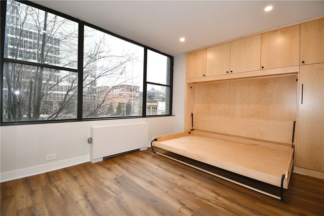 112 Washington Pl 2G, Downtown Pgh, PA 15219