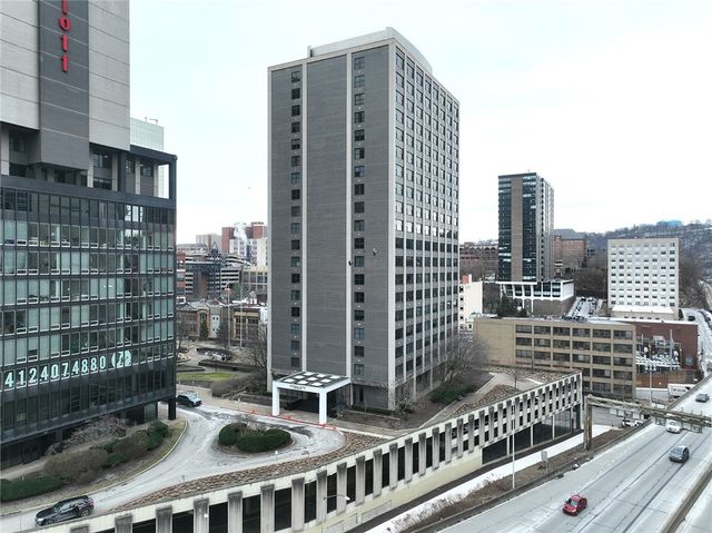 112 Washington Pl 2G, Downtown Pgh, PA 15219