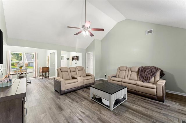 104 Legend Creek Drive, Canton, GA 30114