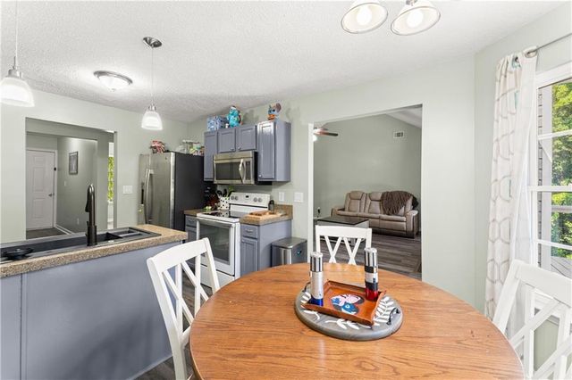 104 Legend Creek Drive, Canton, GA 30114