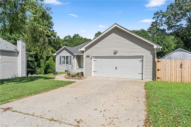 104 Legend Creek Drive, Canton, GA 30114