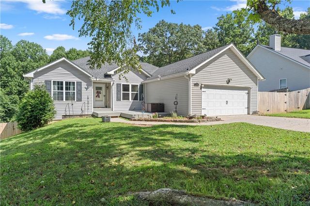 104 Legend Creek Drive, Canton, GA 30114