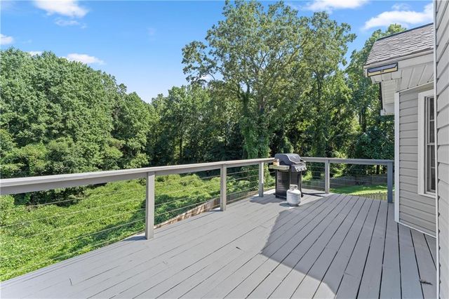 104 Legend Creek Drive, Canton, GA 30114