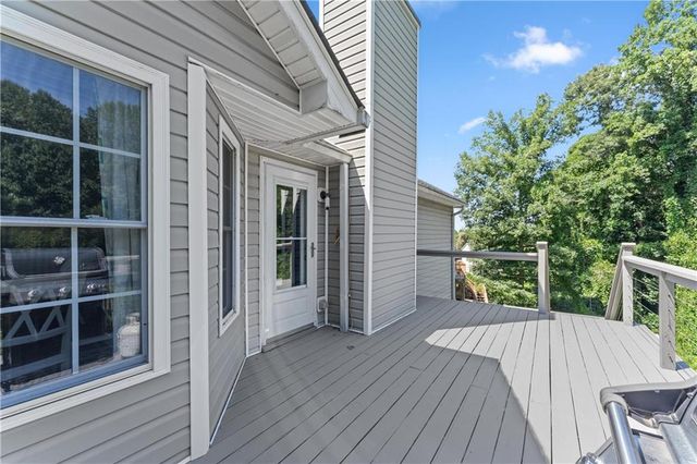 104 Legend Creek Drive, Canton, GA 30114