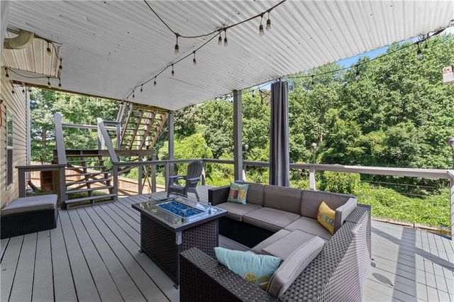 104 Legend Creek Drive, Canton, GA 30114