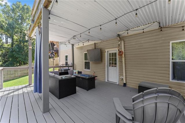 104 Legend Creek Drive, Canton, GA 30114