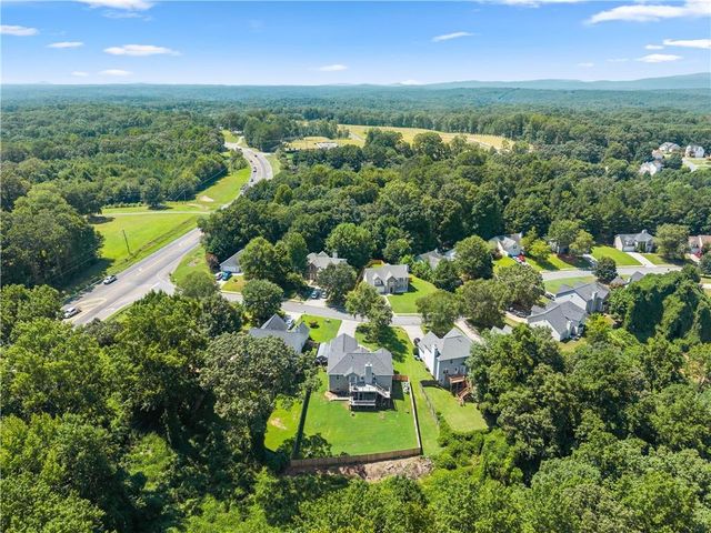 104 Legend Creek Drive, Canton, GA 30114
