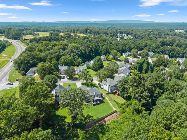 104 Legend Creek Drive, Canton, GA 30114