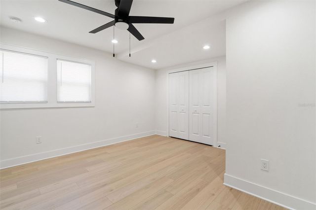 8711 N DEXTER AVENUE, Tampa, FL 33604