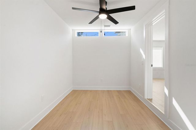 8711 N DEXTER AVENUE, Tampa, FL 33604